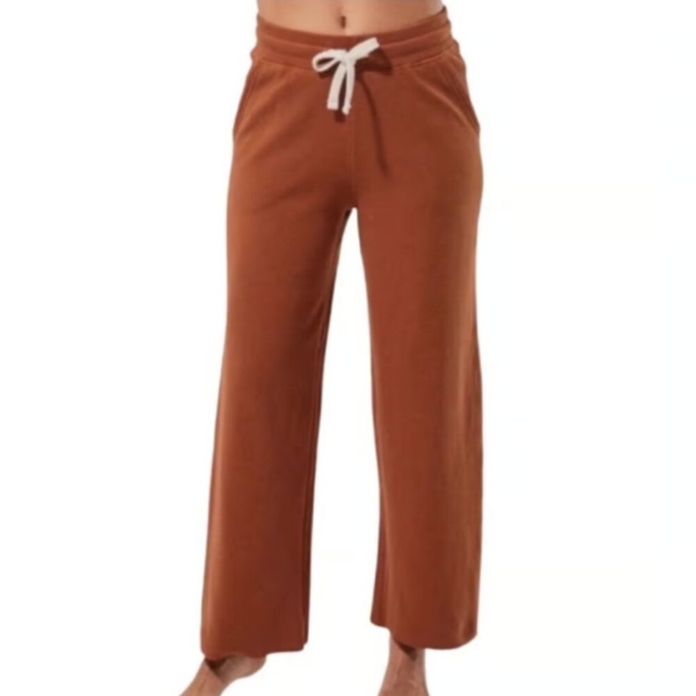 Pact Women's Wide Leg Pants in Rust